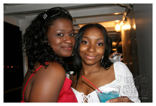 darkers_on_the_water-064