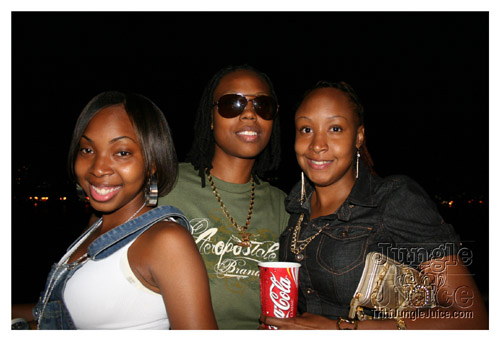 darkers_on_the_water-065