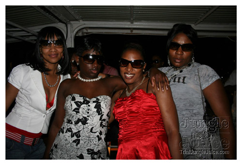 darkers_on_the_water-066