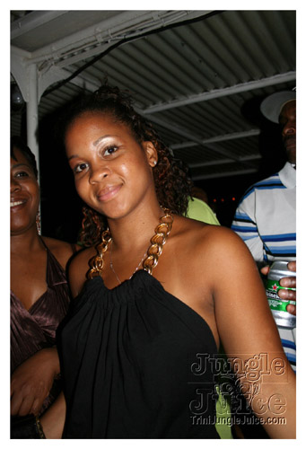 darkers_on_the_water-100