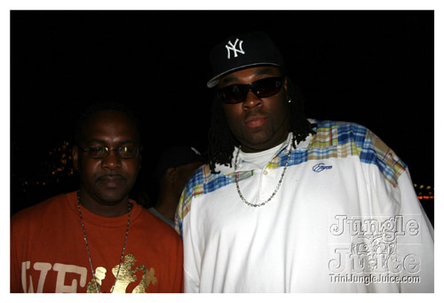 darkers_on_the_water-111