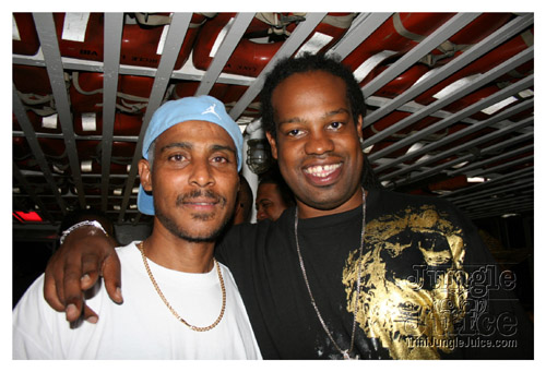 darkers_on_the_water-118