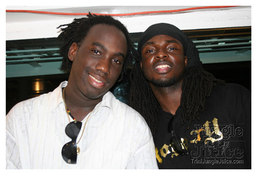 darkers_on_the_water-120