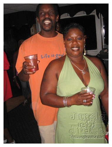 de_four_of_us_boatride-009