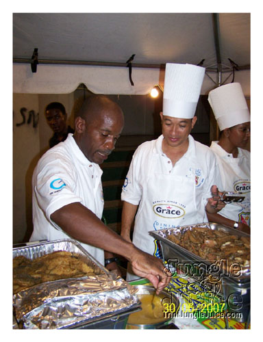 dining_with_the_saints-036