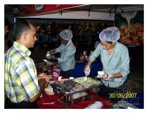 dining_with_the_saints-038