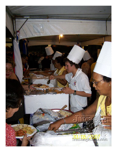 dining_with_the_saints-040