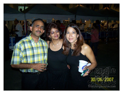 dining_with_the_saints-063