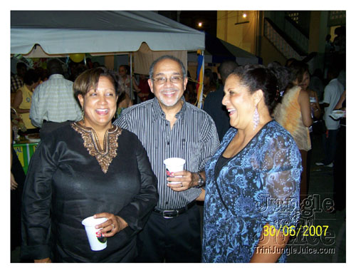 dining_with_the_saints-080