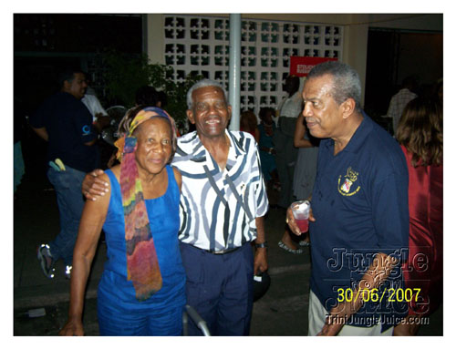 dining_with_the_saints-107