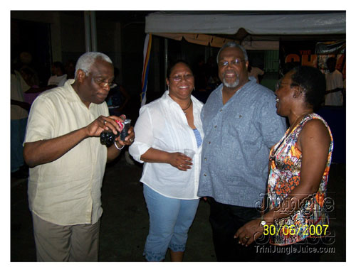 dining_with_the_saints-117