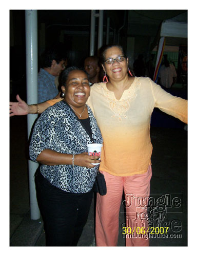 dining_with_the_saints-119