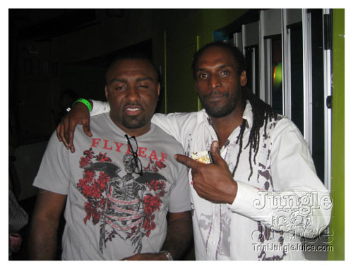 dj_super_slice_15_anniv-005