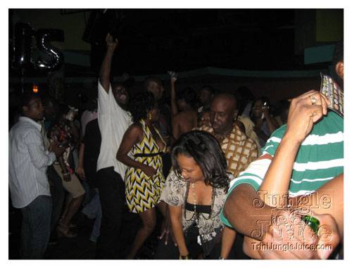 dj_super_slice_15_anniv-020