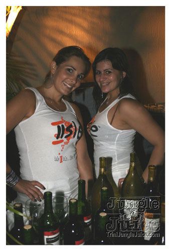 dv8_2007-076