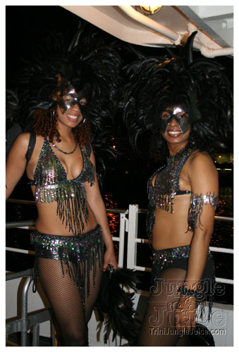 eyes_wide_shut_boatride_ny-001