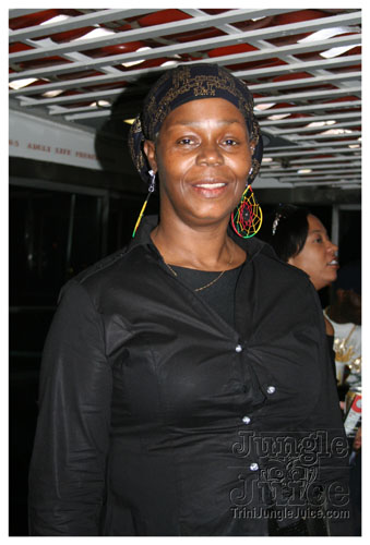 eyes_wide_shut_boatride_ny-086