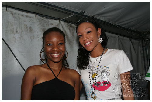 expressions_sept07-059