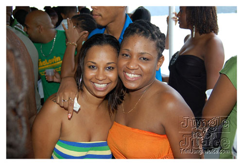 flight_cruise_oct07-039