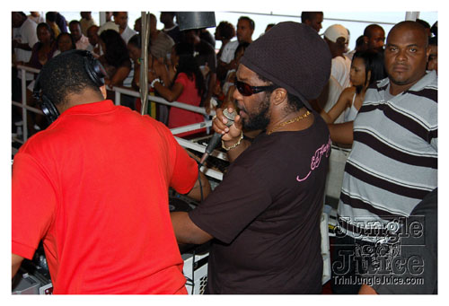 flight_cruise_oct07-054