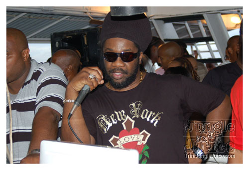 flight_cruise_oct07-062