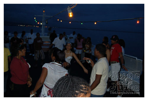 flight_cruise_oct07-077