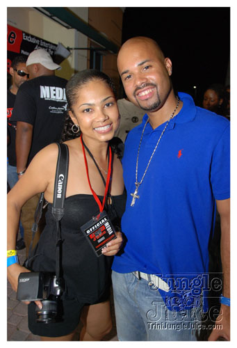 friends_mia_carnival_2007-007