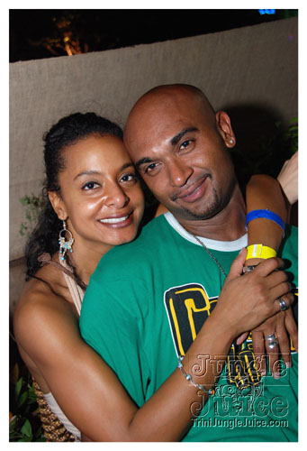 friends_mia_carnival_2007-011