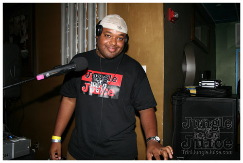 friends_mia_carnival_2007-023