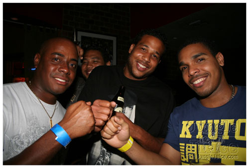 friends_mia_carnival_2007-027