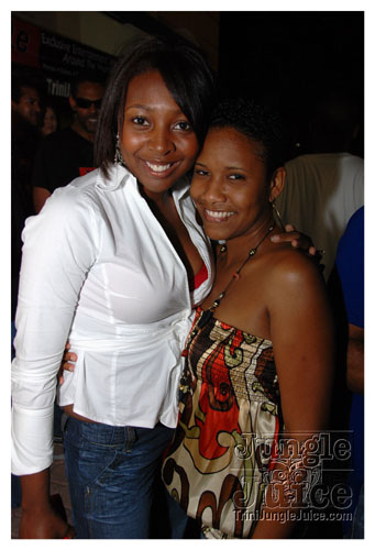 friends_mia_carnival_2007-034