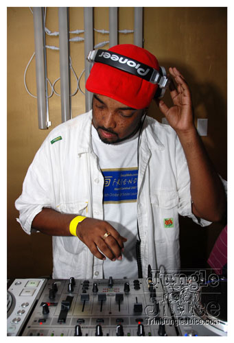 friends_mia_carnival_2007-046