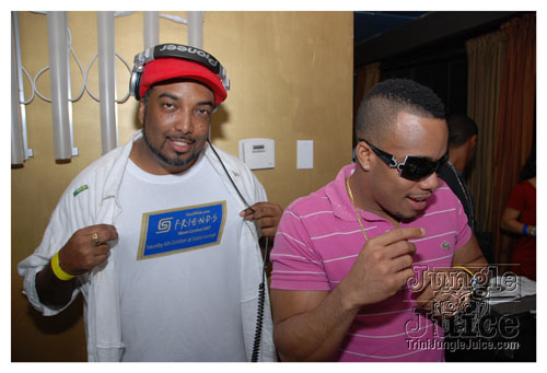 friends_mia_carnival_2007-047