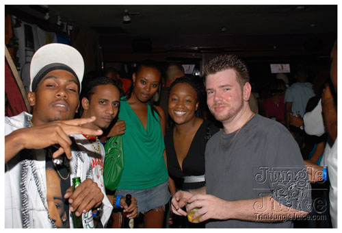 friends_mia_carnival_2007-078