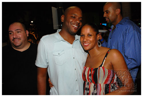 friends_mia_carnival_2007-099