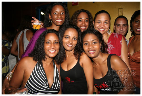 friends_mia_carnival_2007-147