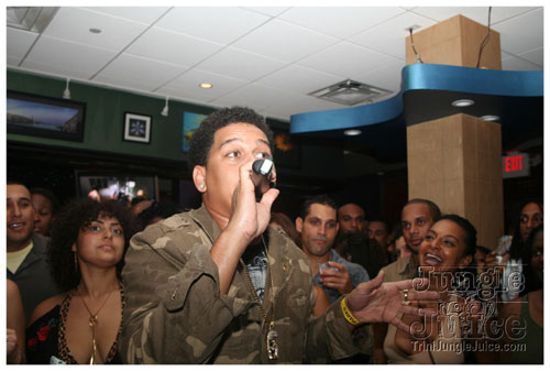 friends_mia_carnival_2007-159