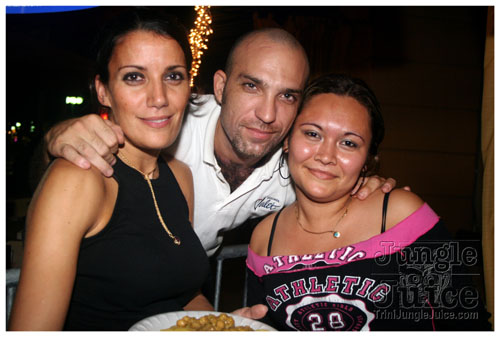 friends_mia_carnival_2007-186