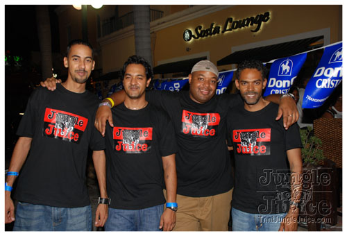 friends_mia_carnival_2007-199