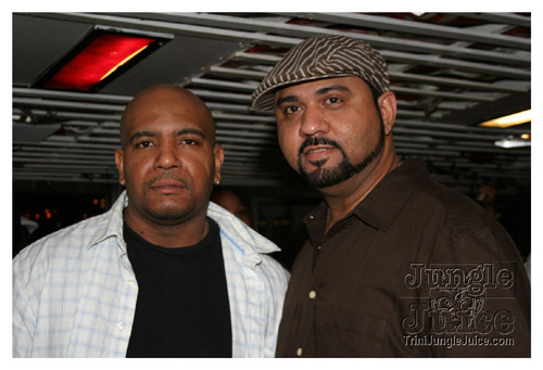 fun_guyz_boatride_2007_ny-009