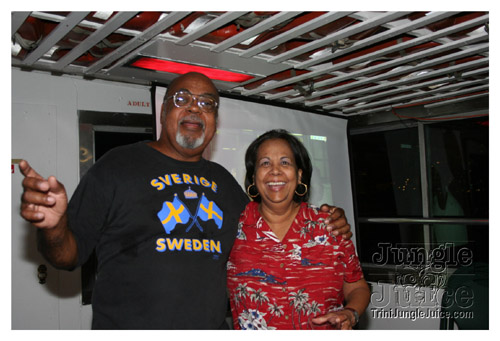 fun_guyz_boatride_2007_ny-012