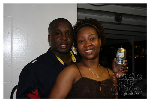 fun_guyz_boatride_2007_ny-018