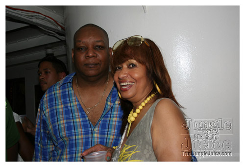 fun_guyz_boatride_2007_ny-020