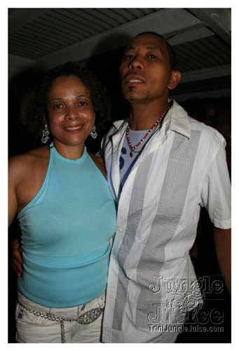 fun_guyz_boatride_2007_ny-026