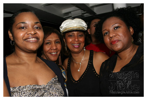 fun_guyz_boatride_2007_ny-075