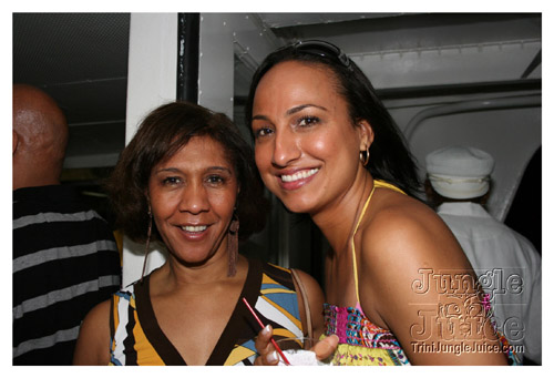 fun_guyz_boatride_2007_ny-077