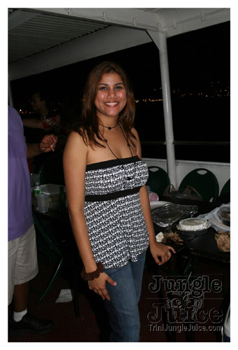 fun_guyz_boatride_2007_ny-090