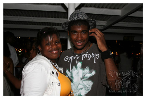 fun_guyz_boatride_2007_ny-093