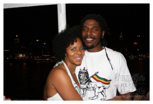 fun_guyz_boatride_2007_ny-101