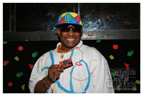 galaxy_2k7_champs_on_fire-001